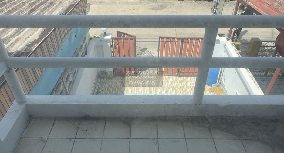 Reihenhaus zum Kauf mit 2 Zimmer in Mueang Samut Prakan, Samut Prakan