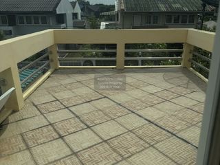 Casa en venta de 5 habitaciones en Khan Na Yao, Bangkok