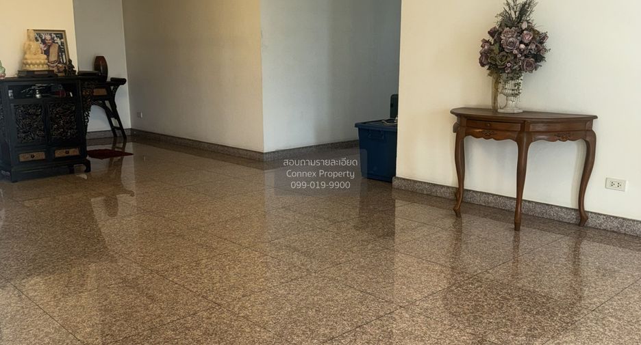 Casa en venta de 5 habitaciones en Khan Na Yao, Bangkok