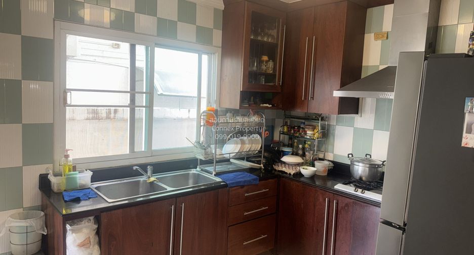 Casa en venta de 5 habitaciones en Khan Na Yao, Bangkok