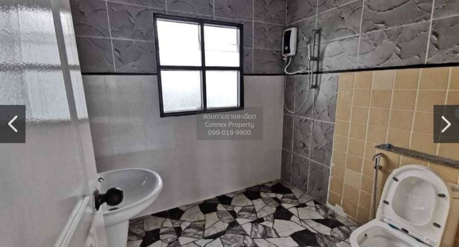 Haus zum Kauf mit 4 Zimmer in Thanyaburi, Pathum Thani