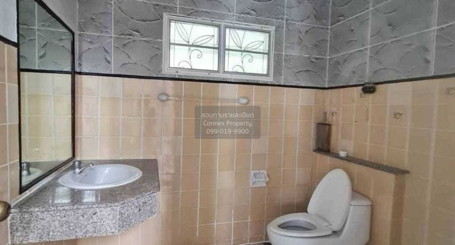 Haus zum Kauf mit 4 Zimmer in Thanyaburi, Pathum Thani