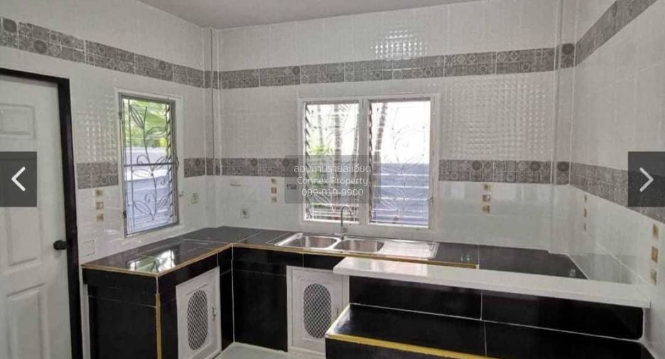 Haus zum Kauf mit 4 Zimmer in Thanyaburi, Pathum Thani