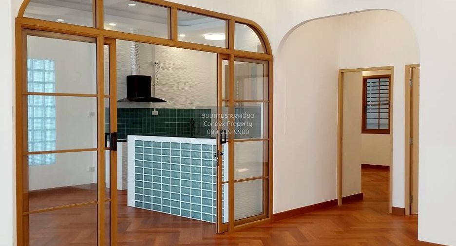 For sale 2 bedrooms house in Wang Thonglang, Bangkok