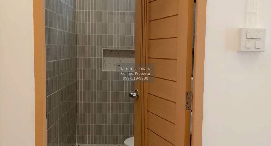 For sale 2 bedrooms house in Wang Thonglang, Bangkok