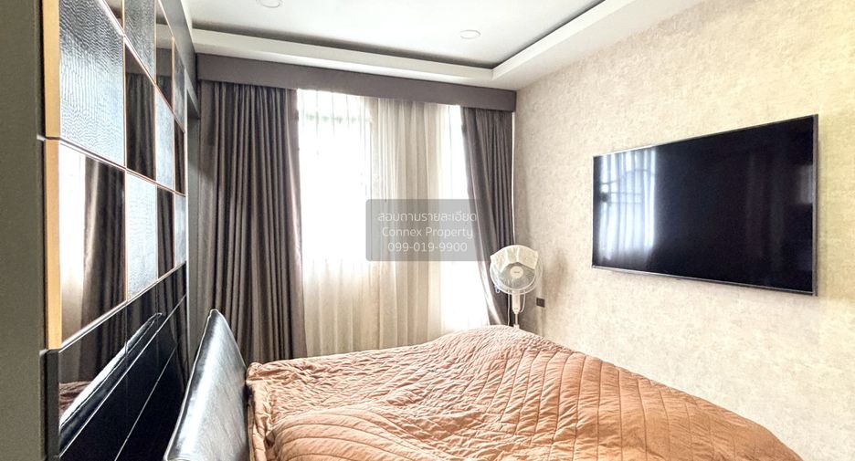 Casa adosada en venta de 6 habitaciones en Chatuchak, Bangkok