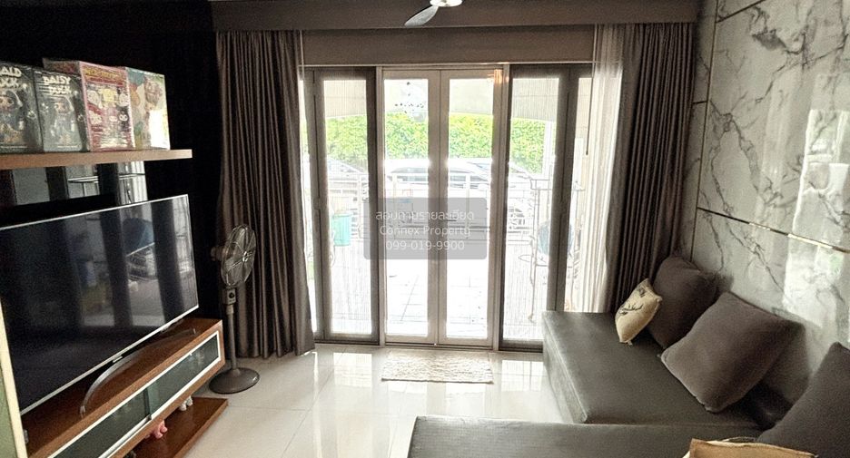Casa adosada en venta de 6 habitaciones en Chatuchak, Bangkok