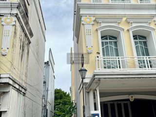 Casa adosada en venta de 6 habitaciones en Chatuchak, Bangkok