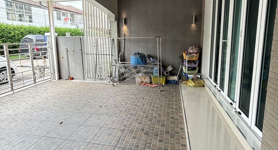 Casa adosada en venta de 6 habitaciones en Chatuchak, Bangkok