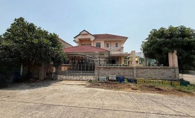 For sale 3 ベッドルーム house in Mueang Samut Sakhon, Samut Sakhon