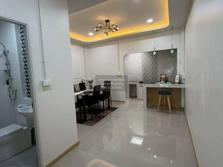 À vendre 2 chambres maison de ville à Sai Mai, Bangkok