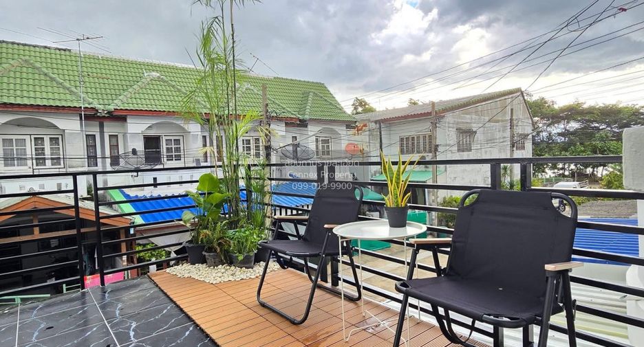 For sale 3 ベッドルーム townhouse in Bang Bua Thong, Nonthaburi