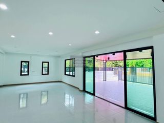 Casa en venta de 3 habitaciones en Thanyaburi, Pathum Thani