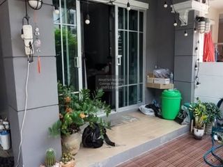 For sale 3 ベッドルーム townhouse in Pak Kret, Nonthaburi