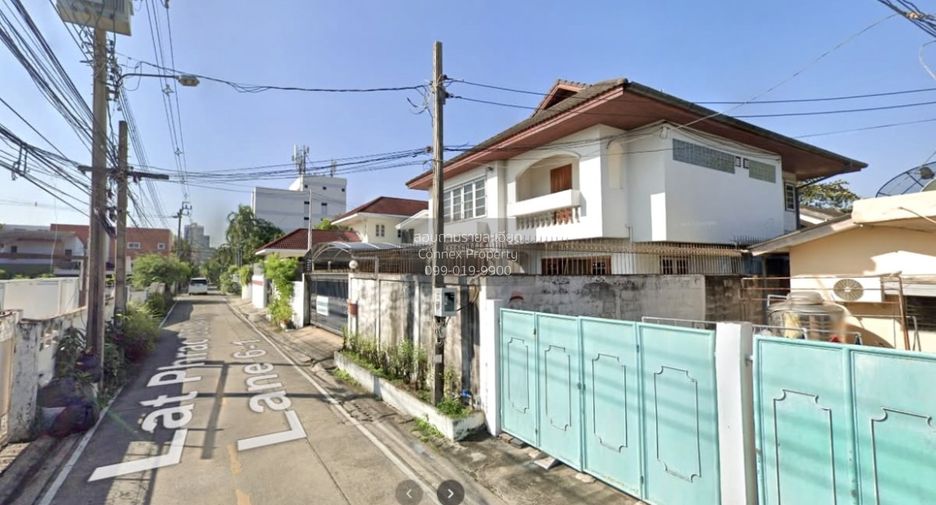 For sale 5 bedrooms house in Chatuchak, Bangkok