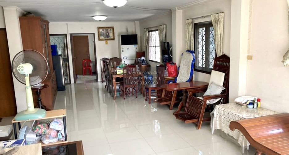 For sale 5 bedrooms house in Chatuchak, Bangkok