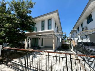 Casa en venta de 3 habitaciones en Bang Sao Thong, Samut Prakan