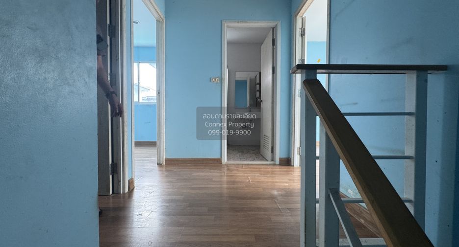 Casa adosada en venta de 3 habitaciones en Nong Khaem, Bangkok