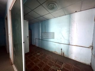 Casa adosada en venta de 3 habitaciones en Nong Khaem, Bangkok