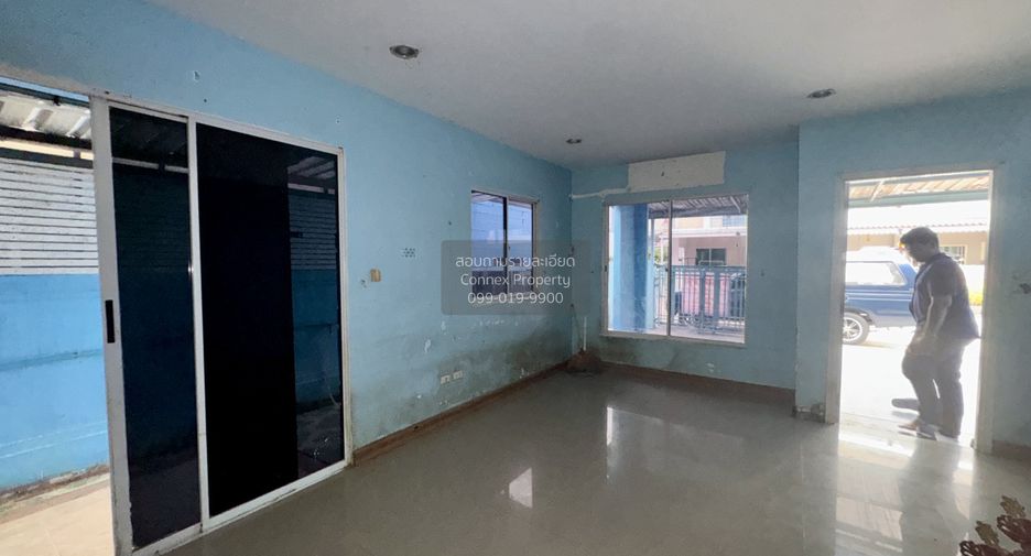 Casa adosada en venta de 3 habitaciones en Nong Khaem, Bangkok