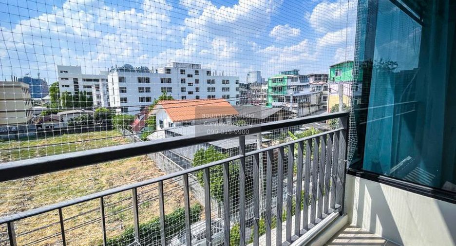 For sale 1 Beds condo in Bang Na, Bangkok