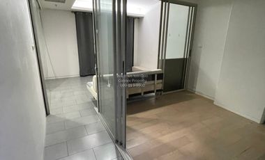 For sale 1 bed condo in Phaya Thai, Bangkok