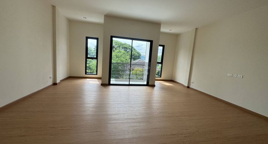 For sale 1 bed retail Space in Nong Khaem, Bangkok
