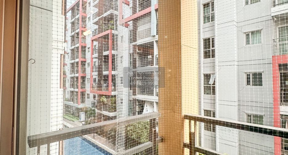 For sale 1 Beds condo in Bang Na, Bangkok