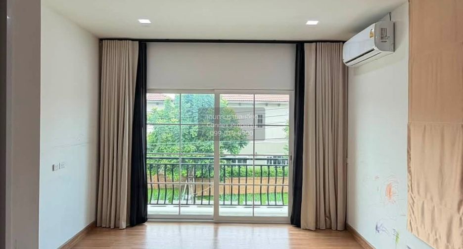 À vendre 4 chambres maison à Bang Khae, Bangkok