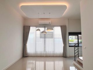 À vendre 3 chambres maison à Prawet, Bangkok