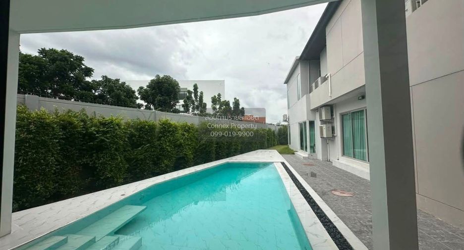 For sale 7 bedrooms house in Pak Kret, Nonthaburi