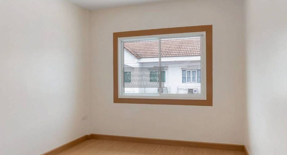 Casa adosada en venta de 3 habitaciones en Bang Bua Thong, Nonthaburi