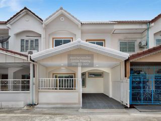 Casa adosada en venta de 3 habitaciones en Bang Bua Thong, Nonthaburi