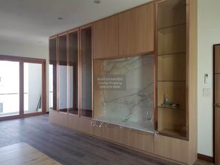 Casa adosada en venta de 3 habitaciones en Phra Khanong, Bangkok