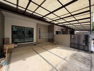 For sale 3 ベッドルーム townhouse in Bang Kruai, Nonthaburi