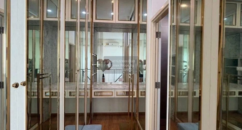 For sale 3 ベッドルーム townhouse in Bang Kruai, Nonthaburi