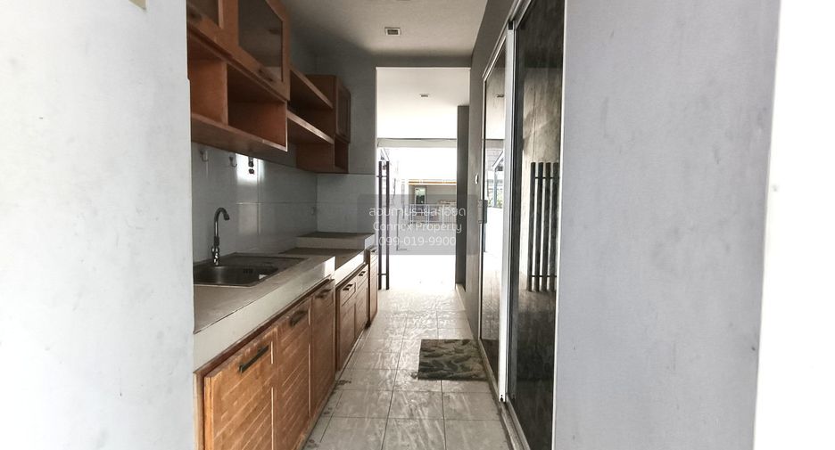À vendre 3 chambres maison à Don Mueang, Bangkok
