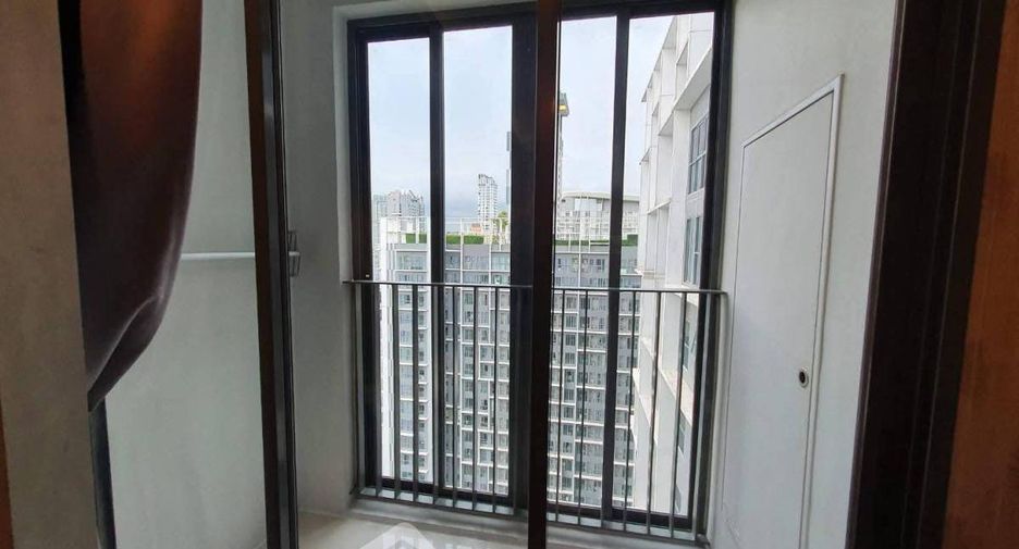 For rent and for sale 1 bed condo in Phra Khanong, Bangkok