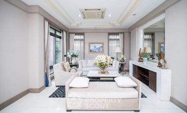 À vendre 5 chambres maison à Sai Mai, Bangkok