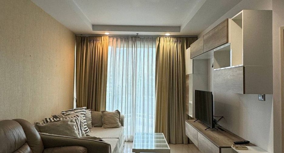 For sale 2 bedrooms condo in Huai Khwang, Bangkok