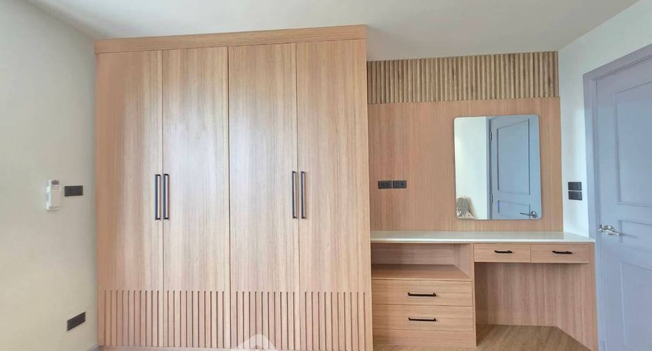 Wohnung zur Miete mit 3 Zimmer in Khlong Toei, Bangkok