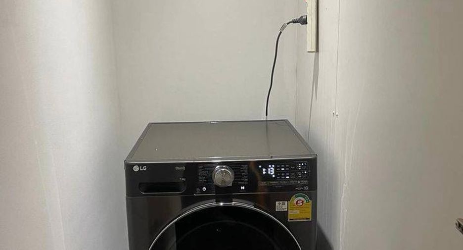 Wohnung zur Miete mit 2 Zimmer in Khlong Toei, Bangkok