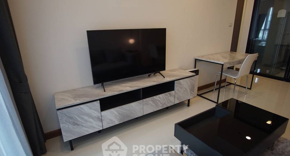 For rent 1 bed condo in Khlong San, Bangkok