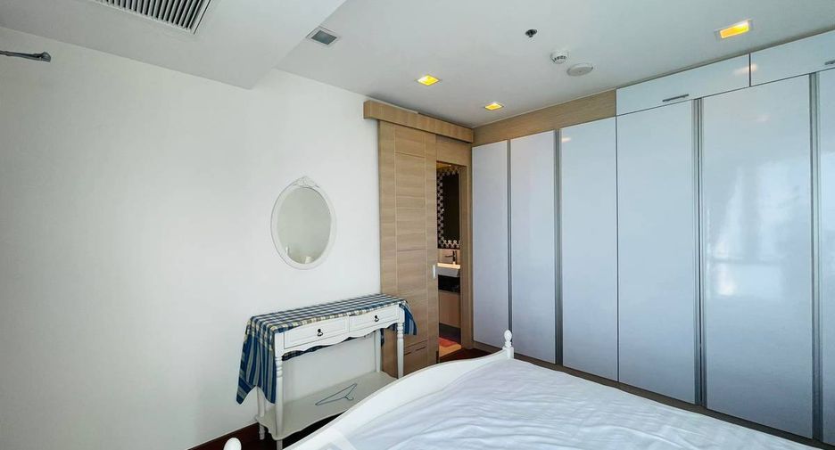 For rent 2 bedrooms condo in Bang Lamung, Chonburi