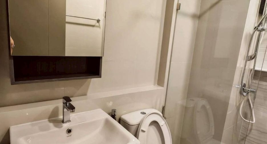 For rent 1 bed condo in Phra Khanong, Bangkok