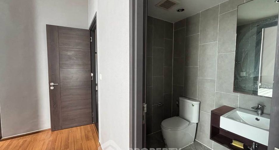 Wohnung zur Miete mit 3 Zimmer in Watthana, Bangkok