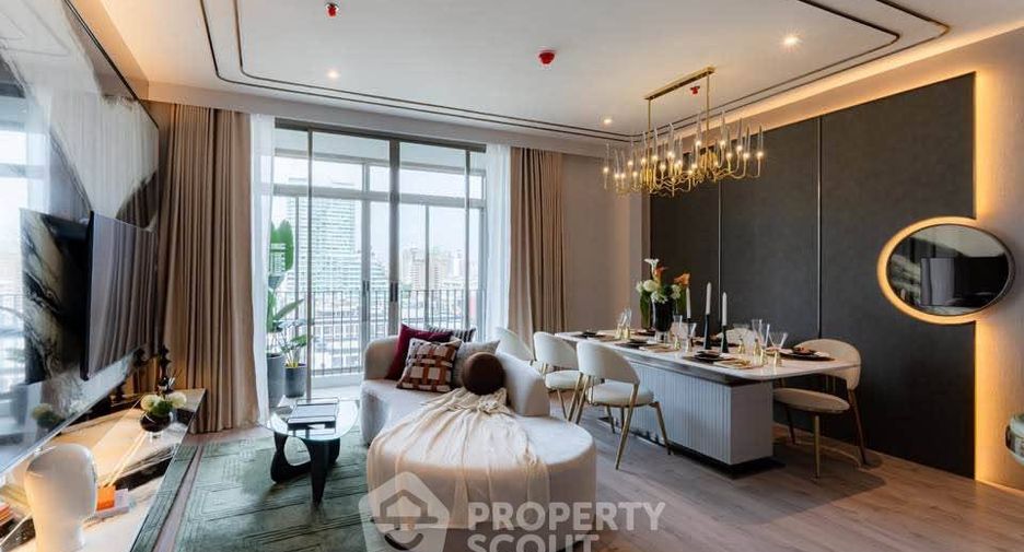 For rent 2 bedrooms condo in Watthana, Bangkok