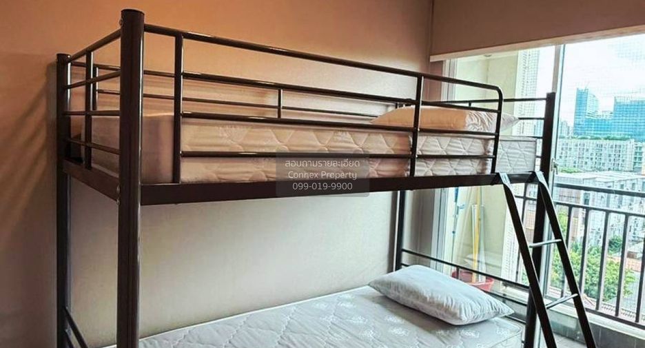 For rent 2 bedrooms condo in Phra Khanong, Bangkok