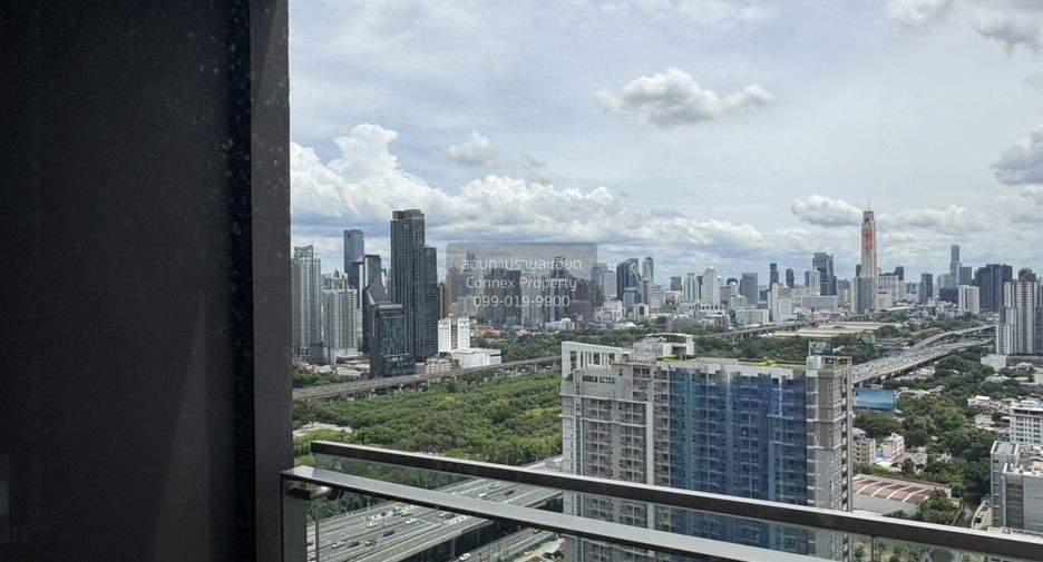 Wohnung zur Miete mit 1 Zimmer in Huai Khwang, Bangkok