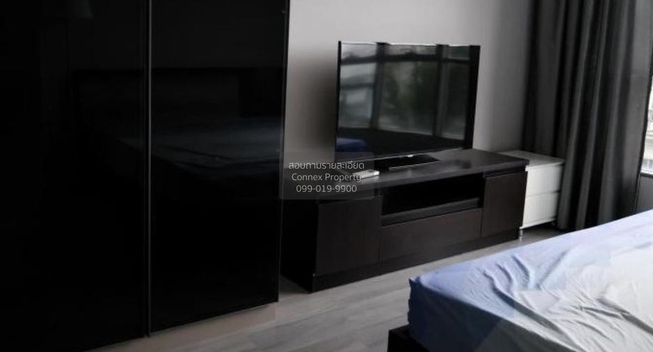 For rent 2 bedrooms condo in Sathon, Bangkok